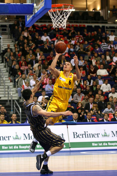 打出防守端 打出防守端