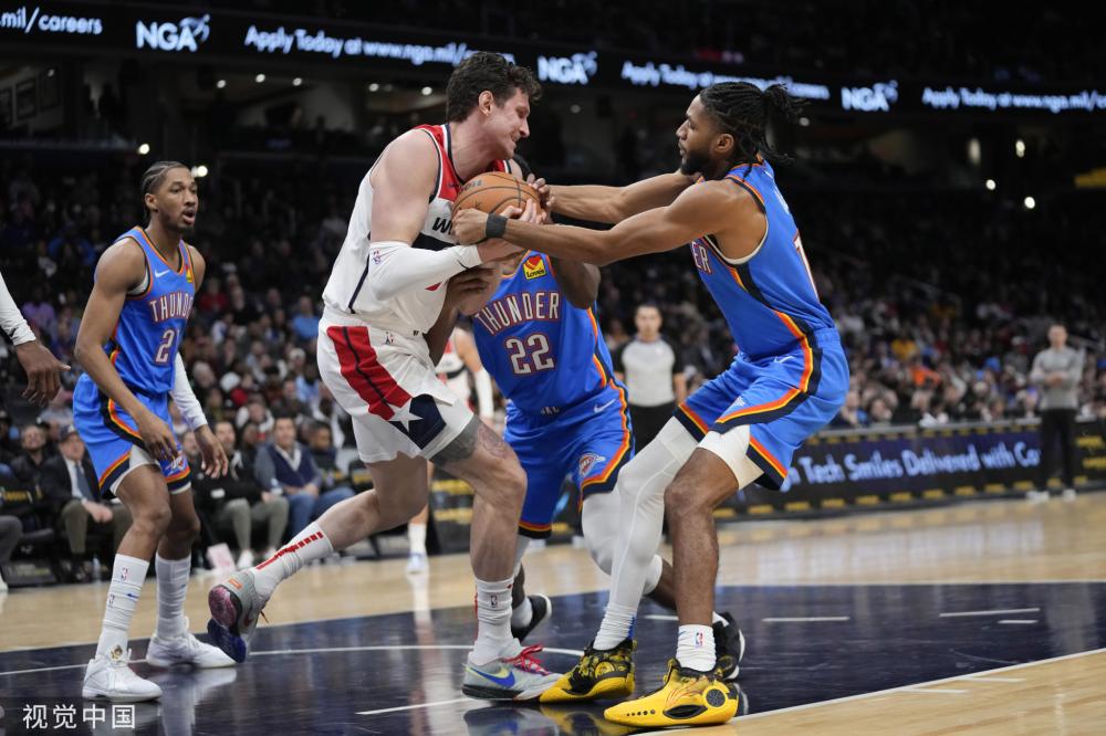 在洛桑登场 在洛桑登场