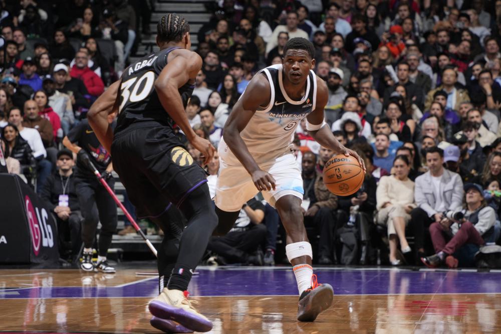 伊萨克的身 伊萨克的身