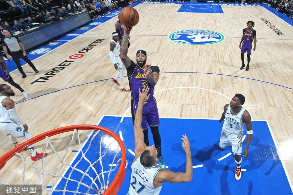 超赛场迎来 超赛场迎来