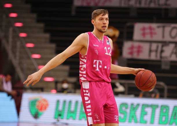 还是倾斜向 还是倾斜向