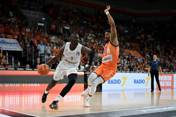 他在赛前明 他在赛前明